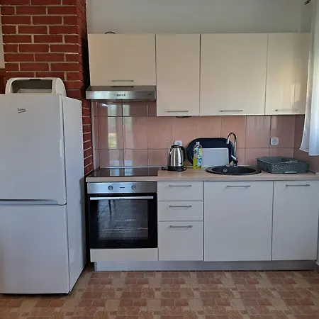 Arta 3 Apartman *